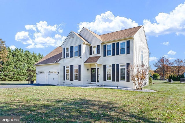 602 Colchester Ct, Middletown