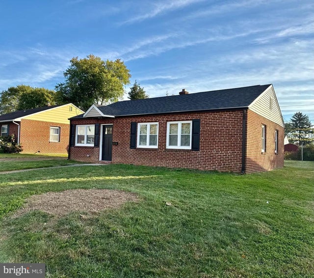 215 Sykes Rd, New Castle