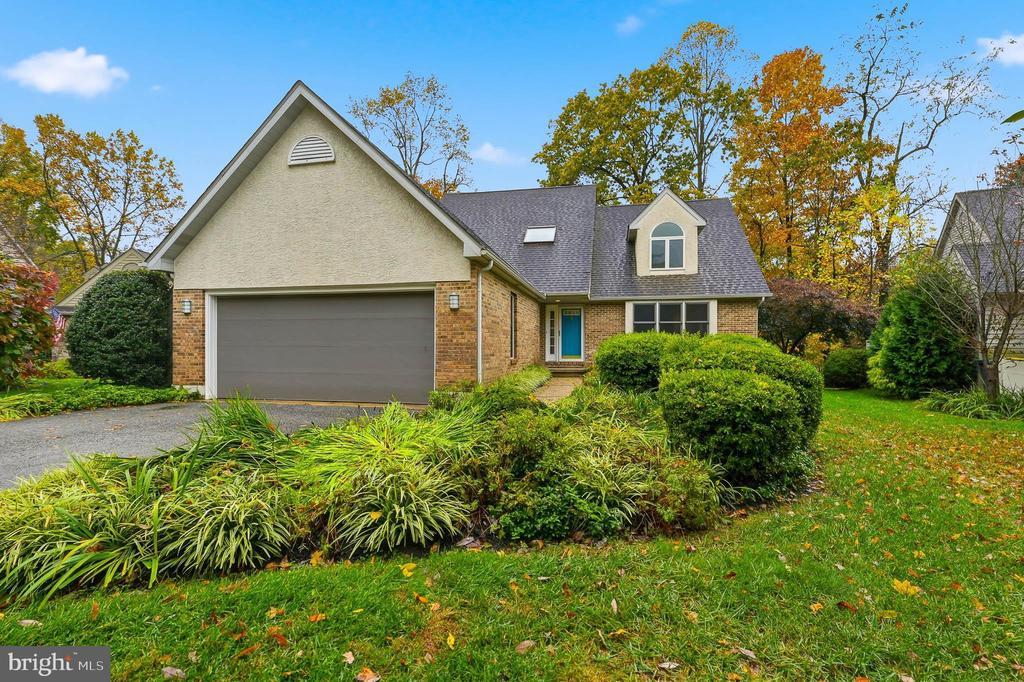 8 Tarragon Ct, WILMINGTON