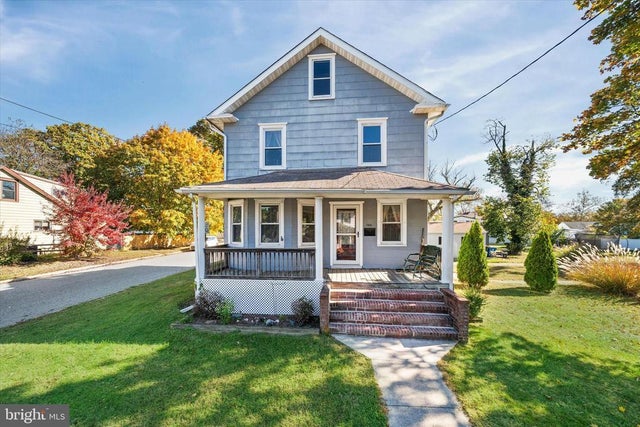 100 Locust Ave, Wilmington