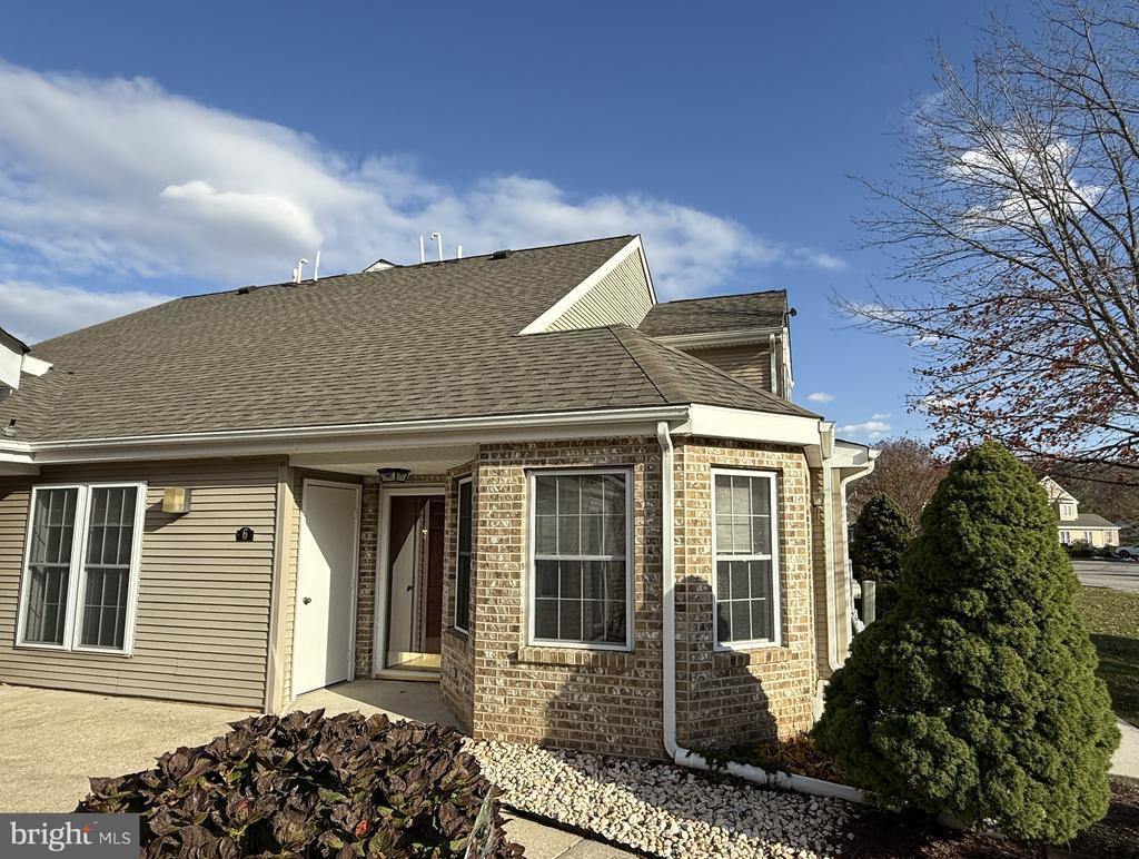 6 Colefax Ct, WILMINGTON