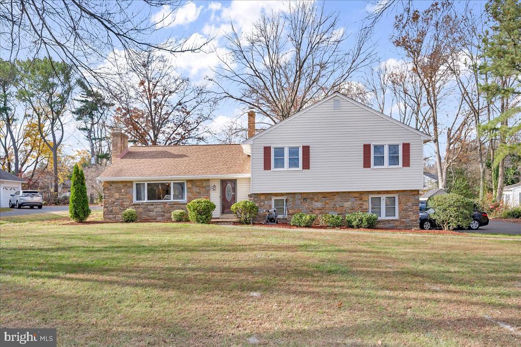 1909 Foulk Rd, WILMINGTON