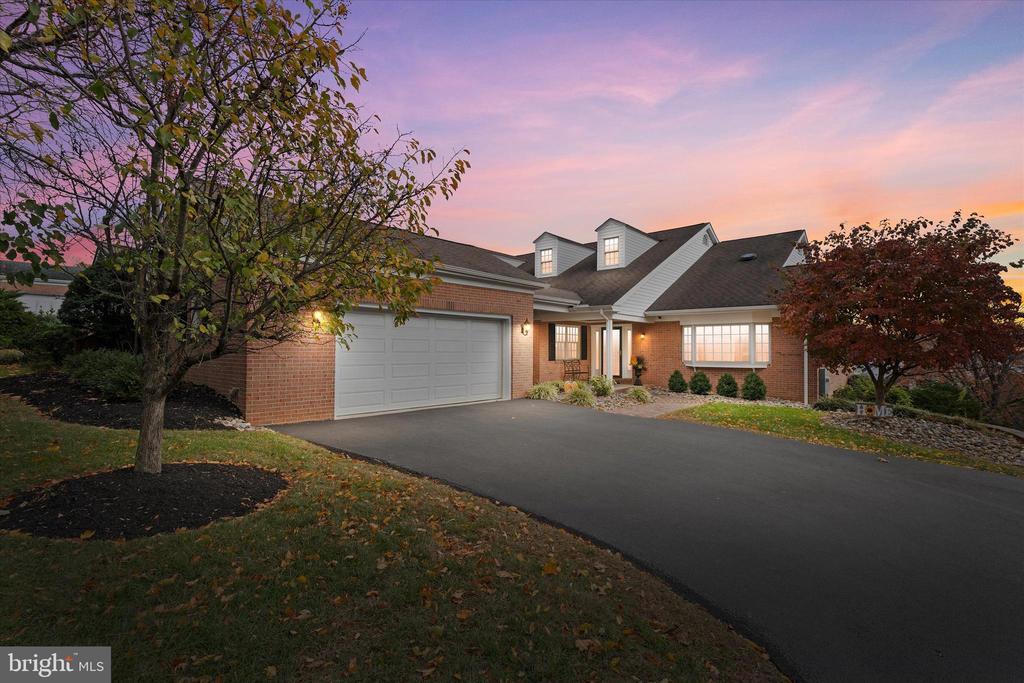 110 Stone Tower Ln, WILMINGTON