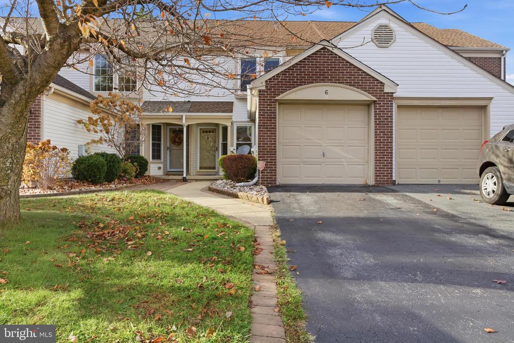 6 Lake Tahoe Cir, BEAR