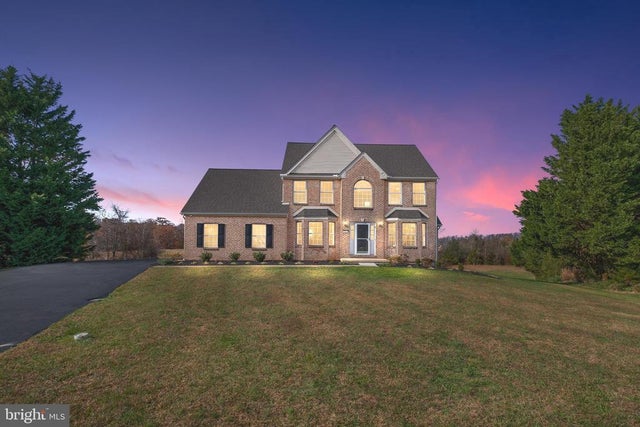 229 W Old Squaw Rd, Middletown