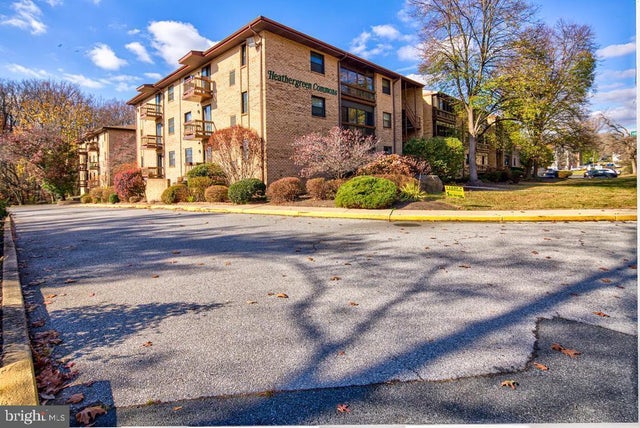 2212 Heather Ct, Wilmington