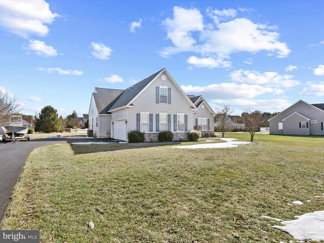 15064 Oyster Shell Dr, Milton