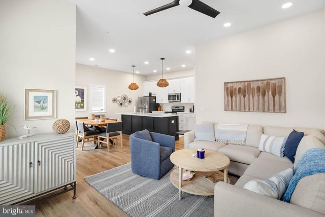 14 Bowers Dr #1, Ocean View