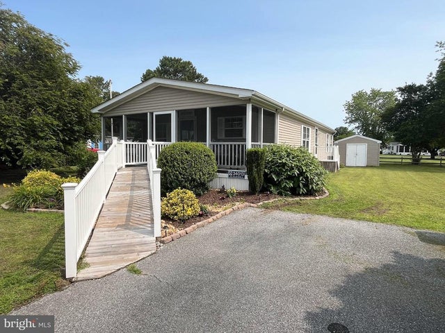 34013 Taylor Dr N #1351, Long Neck