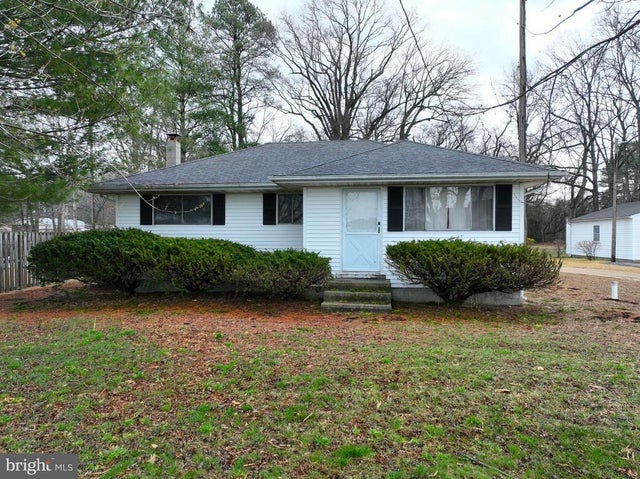 8753 Appels Rd, Lincoln