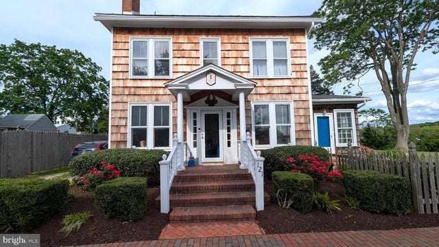 121 S Conwell St, Seaford