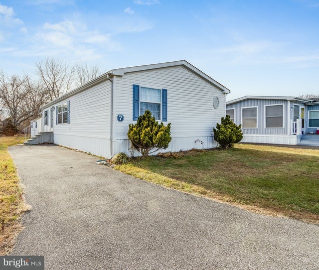 7 Colonial Ln, Rehoboth Beach