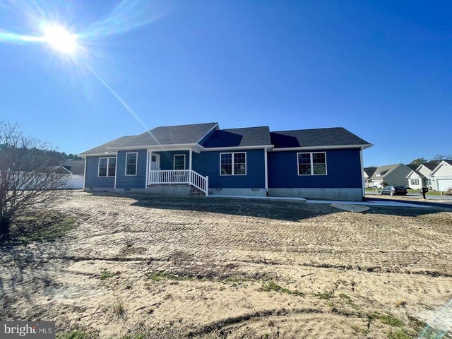 304 E 7th St, Seaford