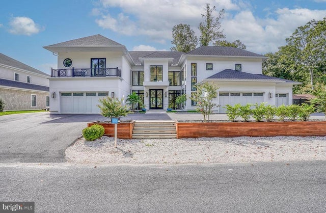 104 W Buckingham Dr, Rehoboth Beach