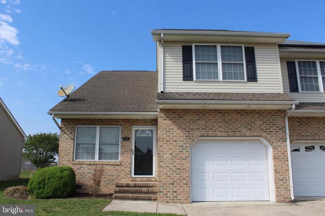 649 Beechwood Ave, Milford