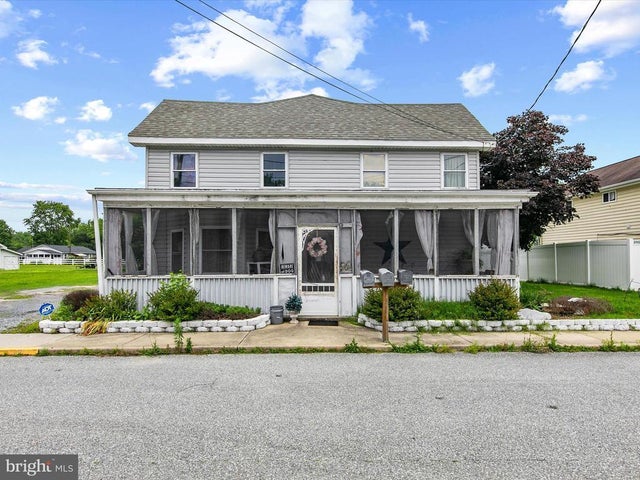 9 Knox St, Frankford