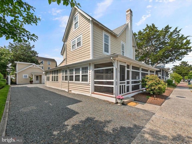 16 Delaware Ave, Rehoboth Beach