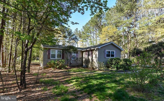 28670 Woodcrest Dr, Harbeson