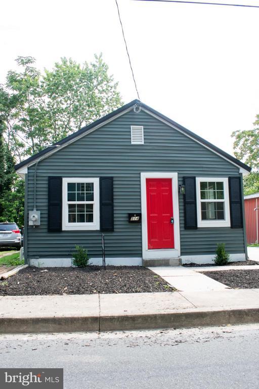 514 W 7th St, Laurel