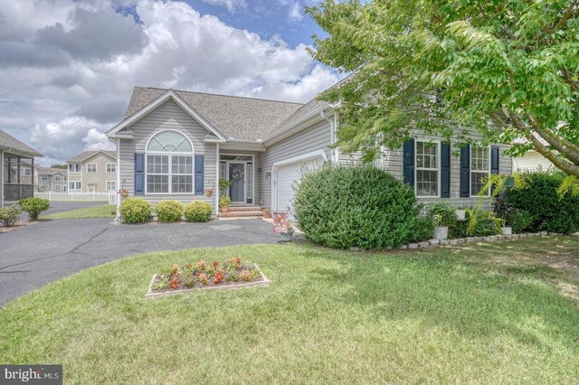 14 Clearview Dr, Milford