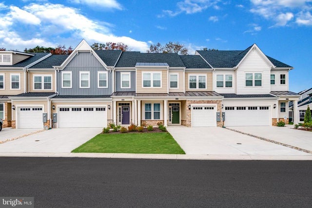 31012 Nikelle Ln #th4, Frankford