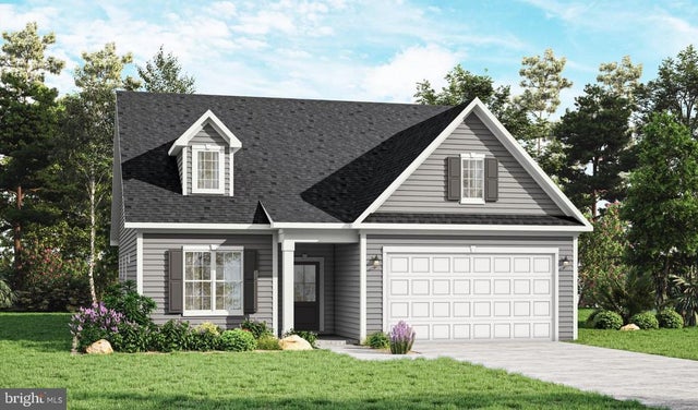 1 Woodland Dr, Seaford