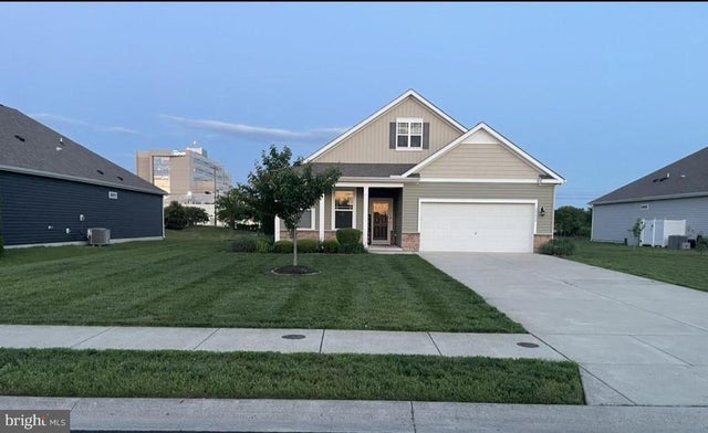 20626 Smithfield Cir, Milford