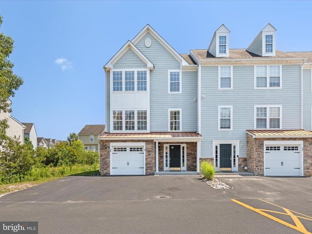 26 Pier Point Dr #49, Millville