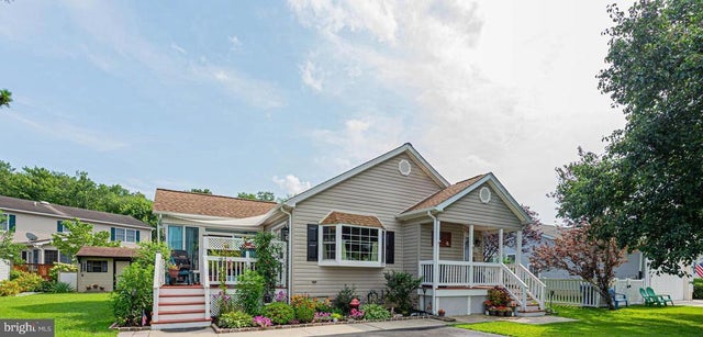 38280 Clover Ln, Frankford