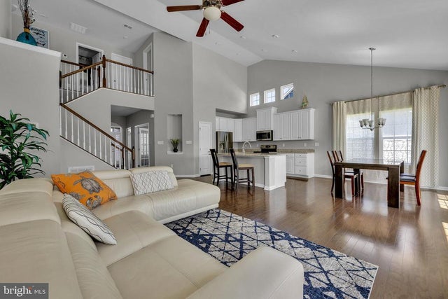 38446 Velta Dr, Ocean View