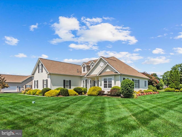 16422 Winding River Dr, Milton