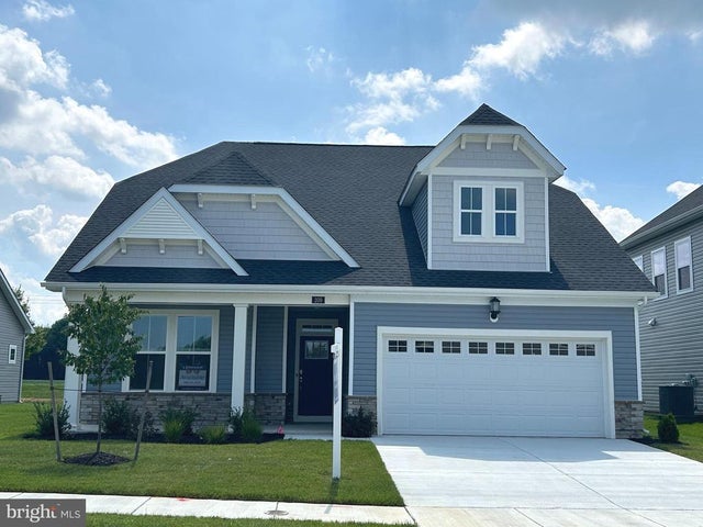 209 Mariners Cir, Milton