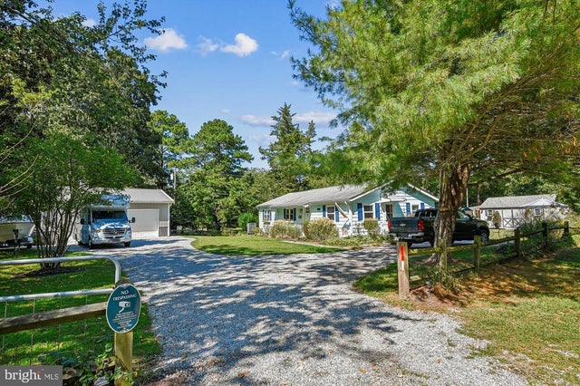 3 Savage Ln, Ocean View