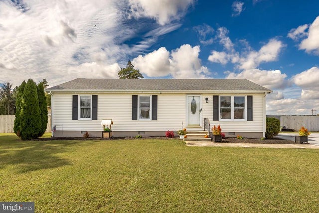 32452 Mount Pleasant Rd, Laurel