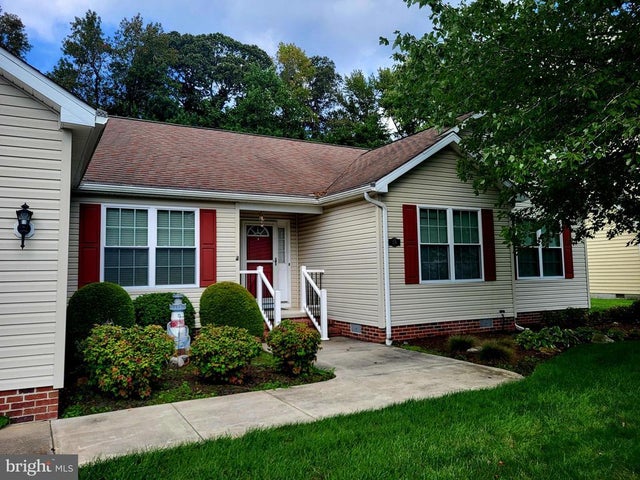 25 Aintree Dr, Lewes