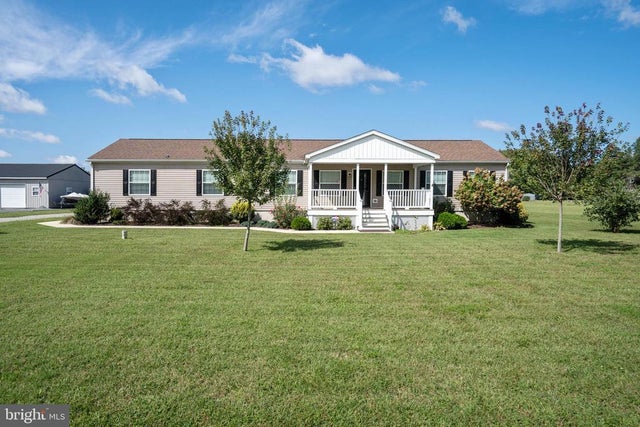 28032 E Trap Pond Rd, Laurel