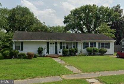 722 Rosetree Ln, Seaford