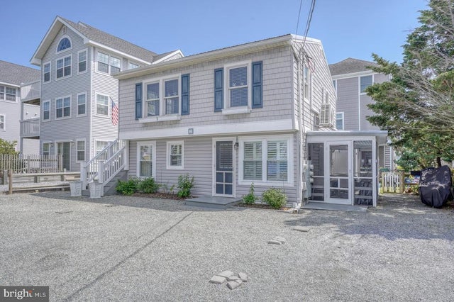 2 E Atlantic St #1, Fenwick Island