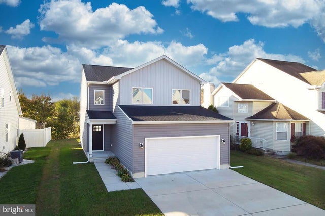 11765 Buckingham Dr, Delmar