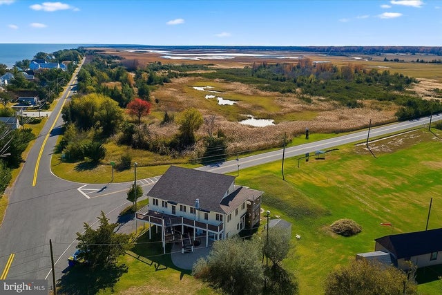 350 Bay Ave, Milford