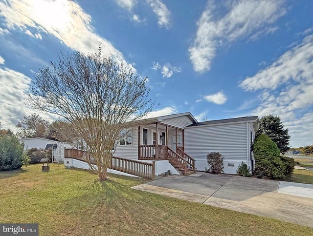 1 Andover Ln #b-16, Lewes