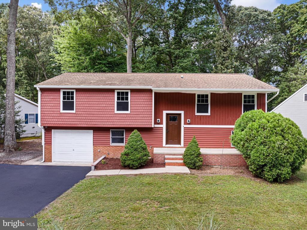 22832 Angola Rd E, LEWES