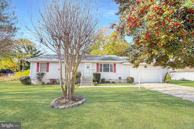 414 Spruce St, Milton