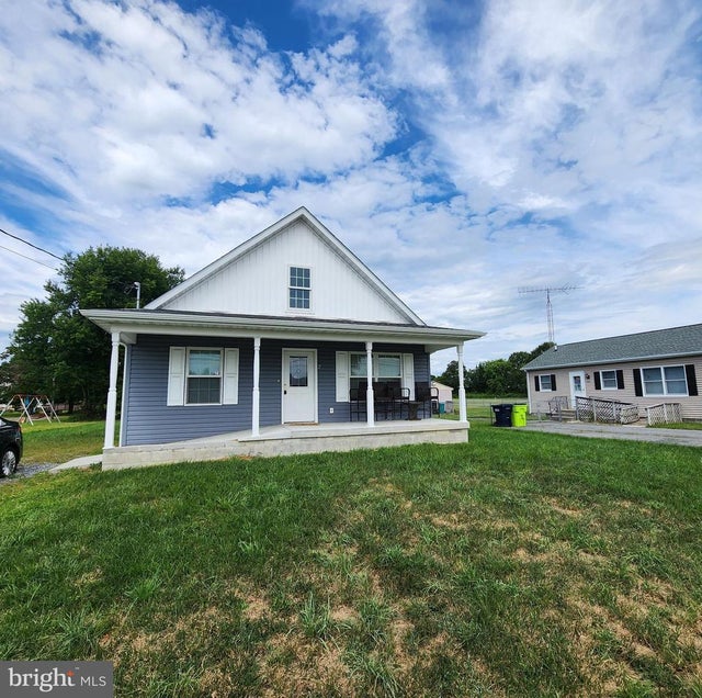 2 N First St, Greenwood