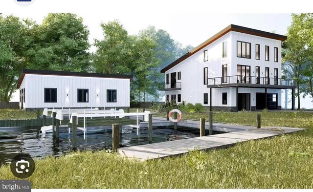 4180 Shoreham Beach Rd, Edgewater