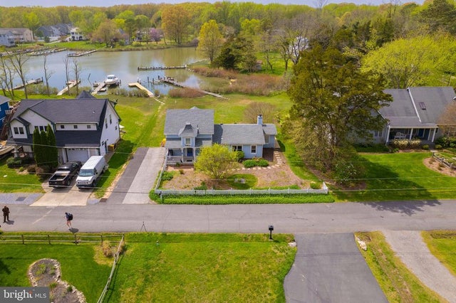 5930 Sneed Dr, Deale