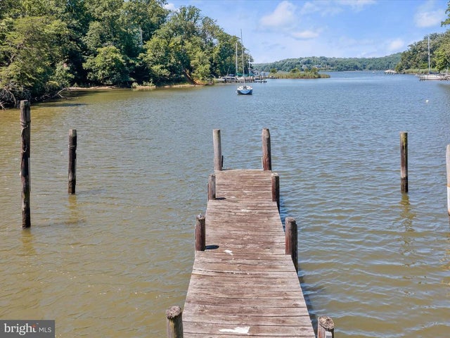 1632 Winchester Rd, Annapolis