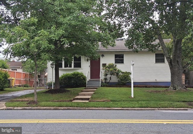 229 Old Line Ave, Laurel
