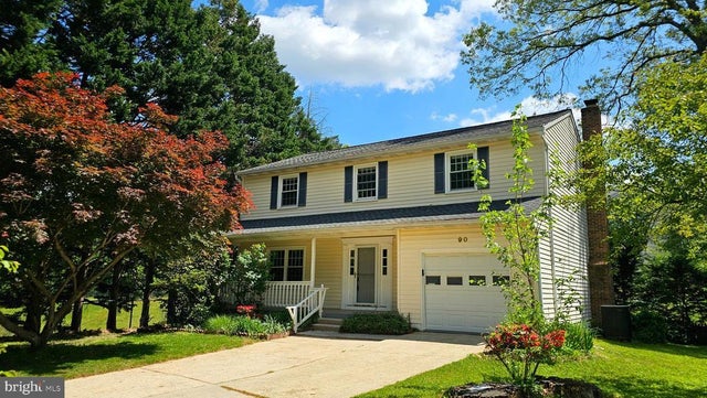 90 Foxchase Ct, Glen Burnie