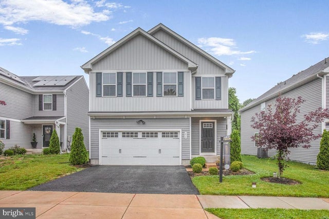 230 Green Ridge Ln, Glen Burnie